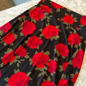 Lularoe Azure Skirt - Black w/ Roses - Large